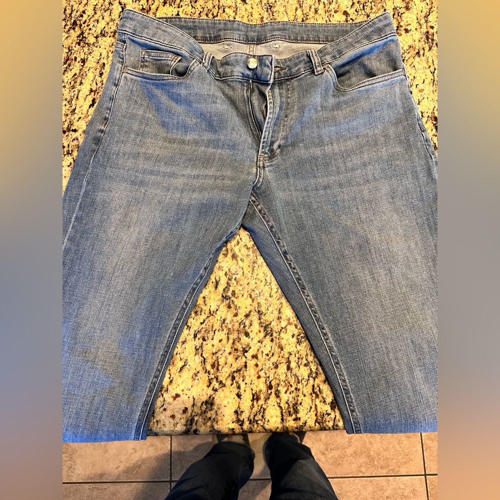 Peter Millar Vintage Washed Blue Denim Jeans size 36x32